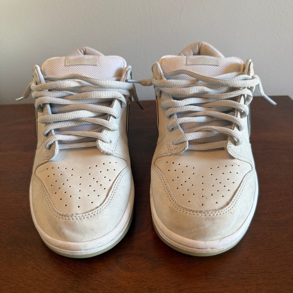 Men's Nike Dunk Low SB Gray Silver Swoosh Size 10.5 - Picture 3 of 8